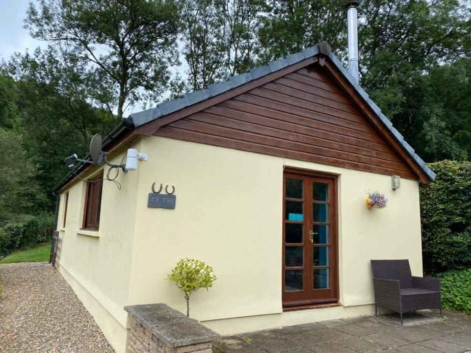 Ty Twt - Complete Holiday Home Llandysul Kültér fotó